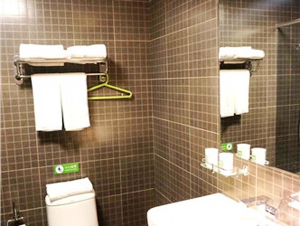 Motel Qingdao Jiaonan Renmin Road Business Street ภายนอก รูปภาพ