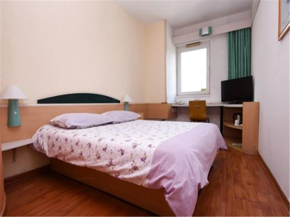 Motel Qingdao Jiaonan Renmin Road Business Street ภายนอก รูปภาพ